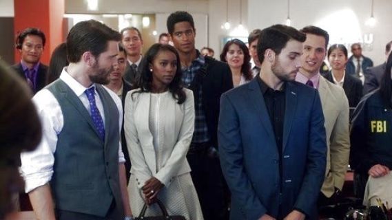 Michaela Pratt's Sleeveless Lace Dress on How to Get Away With Murder