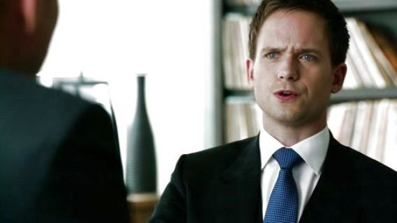 Mike Ross's LUXURY ENGLISH WOVEN SILK, HAND FINISHED Blue and White Polka Dot Quality Silk Tie. Comes with Presentation Box on Suits