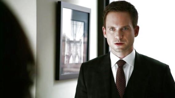 Mike Ross's Polka-dot-jacquard silk tie on Suits