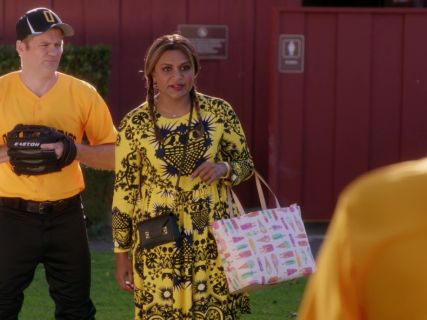 Mindy Lahiri's Yellow Printed Dress and Ice Cream Print Tote on The Mindy Project