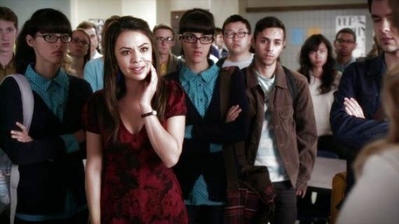 Mona Vanderwaal's Tahnee Tea Dress in Tonal Floral Maroon on Pretty Little Liars