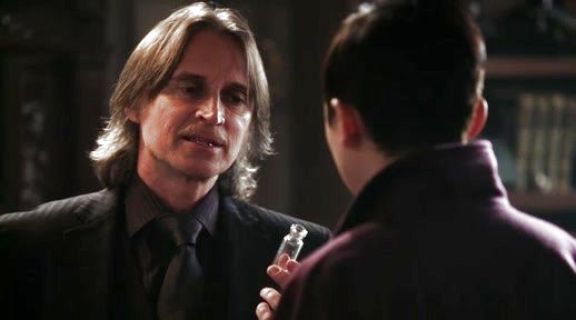 Mr. Gold / Rumplestiltskin's pinstripe suit on Once Upon A Time 