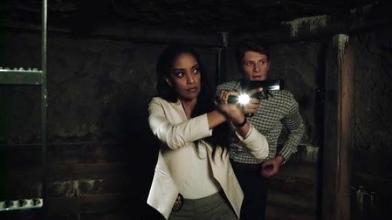 Nadine Hansan's Lanai Bistretch Open Jacket on Jane the Virgin