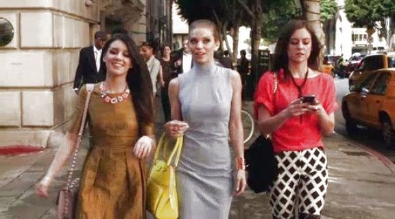 Naomi Clark's Wellesley Maeda Bag in Sunshine on 90210