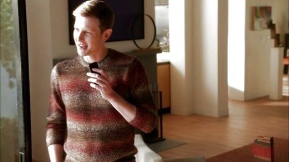 Nolan Ross's Acrylic Crew Sweater on Revenge