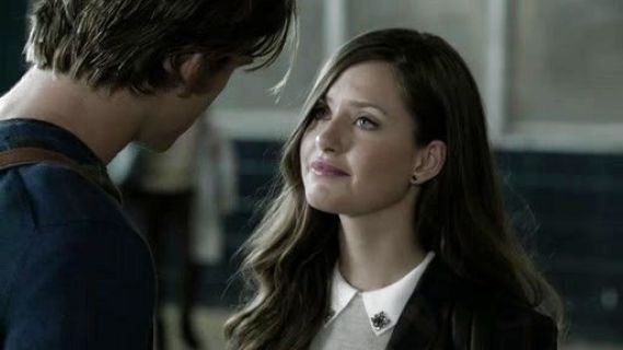 Olivia Matheson's Plaid Pleated A-Line Skirt on Ravenswood