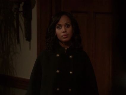 Olivia Pope's Black Wool Crepe Cape Jacket on Scandal