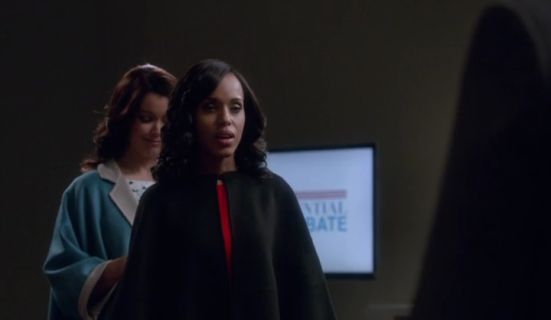 Olivia Pope's Compact Knit Cape on Scandal