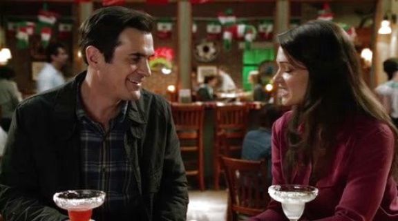 Phil Dunphy's 4 Pocket Jacket on Modern Family