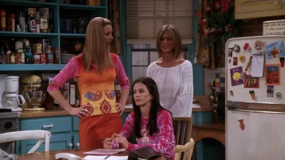 Phoebe Buffay's Pink and Orange Fish Top - Friends