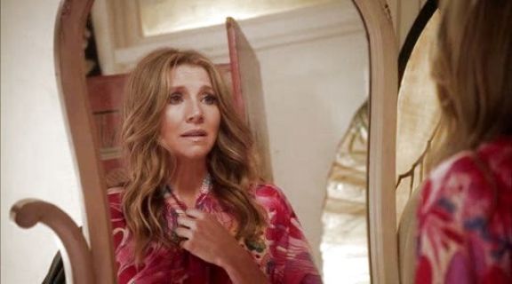 Polly's Kublai Khan Robe on How To Live With Your Parents (For the Rest of Your Life)