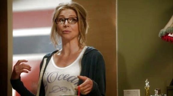 Polly's L'Ocean (Tee Version) on How To Live With Your Parents (For the Rest of Your Life)