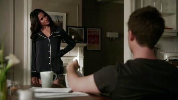 Rachel Zane's Gisele PJ Set on Suits