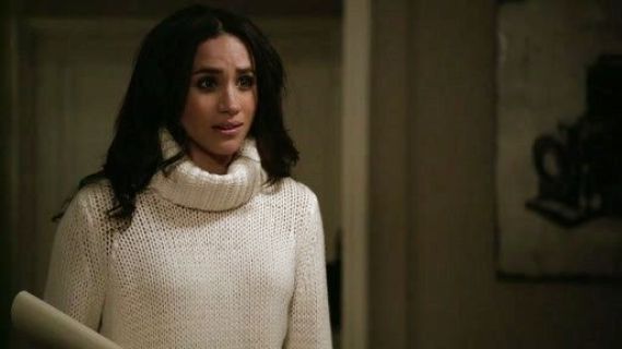 Rachel Zane's Turtleneck on Suits