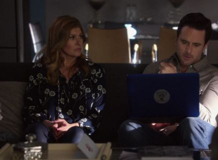 Rayna Jaymes's Tie Blouse on Nashville