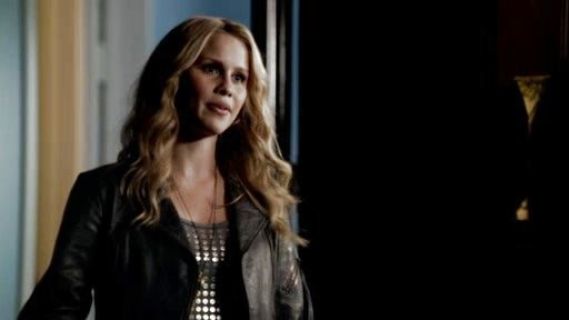 Rebekah Mikaelson's Slouchy Grommet Tee on The Originals