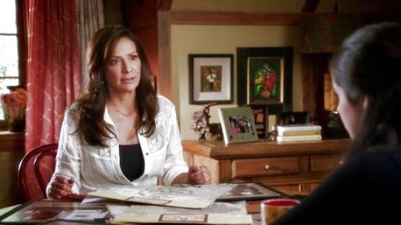 Regina Vasquez's Solid Saddle Up Button Down on Switched At Birth