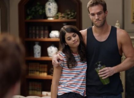 Sabrina Pemberton's Modern Striped Cotton T-Shirt on The Mick