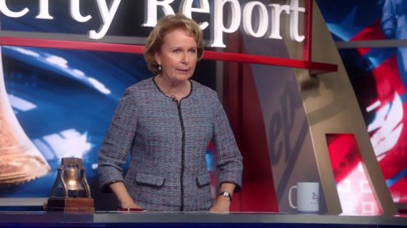 Sally Langston's Curb chain trim tweed jacket on Scandal