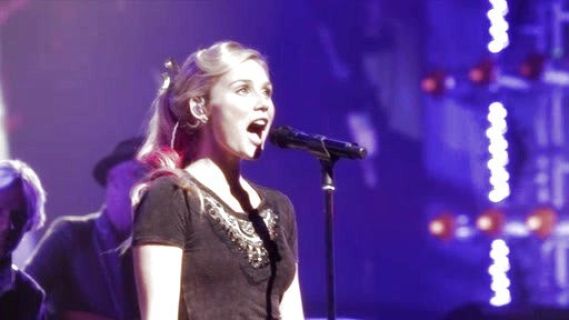 Scarlett O'connor's Embellished Acid-Wash Cropped Top on Nashville