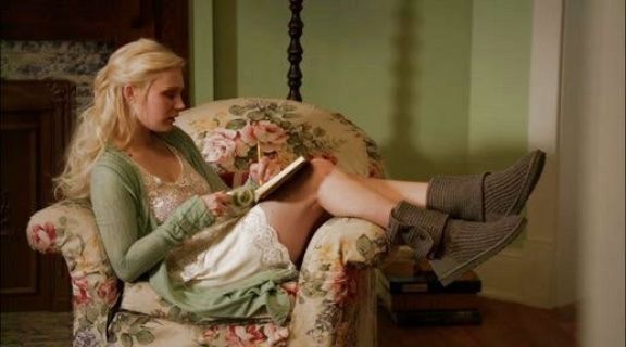 Scarlett O'connor's Rumpled & Shirred Cardigan on Nashville