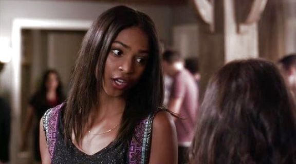 Shawna's Silver Moon Muscle Tee on Pretty Little Liars