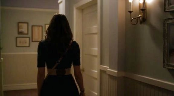 Spencer Hastings's Bowtied Luster Belt on Pretty Little Liars
