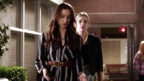 Spencer Hastings's Oversize Stripe Shirt on Pretty Little Liars