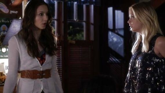 Spencer Hastings's Poppy Fields Print Dress on Pretty Little Liars