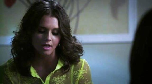 Sutton Mercer's Scalloped Lace Top on The Lying Game