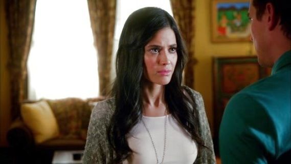 Valentina Diaz's Long Oversized Dolman Cardigan on Devious Maids