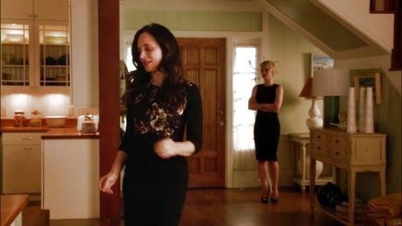 Victoria Grayson's Crepe Floral Dress on Revenge