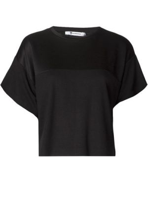 Black cropped t-shirt