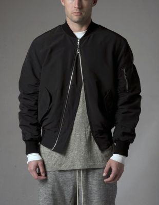 Bomber Jacket in Navy