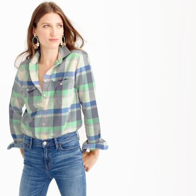 FLANNEL BOYFRIEND SHIRT IN PACEY PLAID