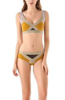 Insertion Bra