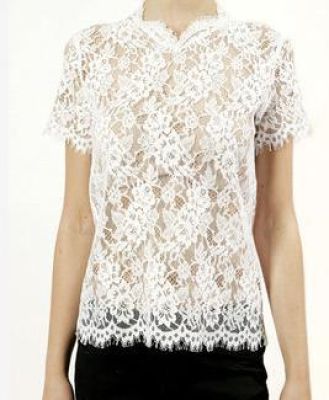 Lace Tee (in Black)