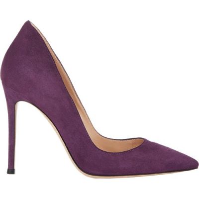 Point-Toe Pumps