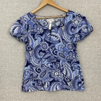 Peaches - Blue Paisley Scrub Top