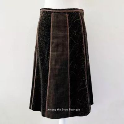 vin­tage - Brown Velvet Paneled Midi Skirt