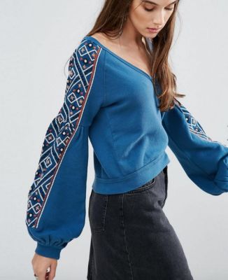 Senorita Embellished Sweatshirt