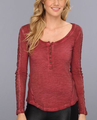 Shell Stitch Lace Top