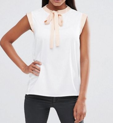 Sleeveless Blouse With Tie Neck