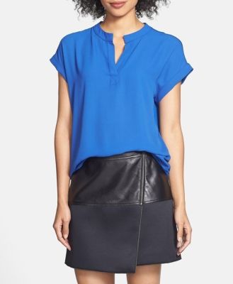 Split Neck Print Blouse