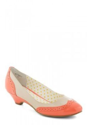 Sweet Spectator Heel in Melon