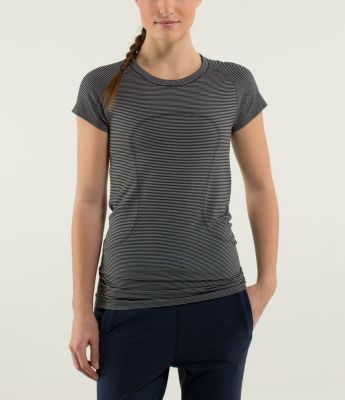 swiftly tech short sleeve *stripe