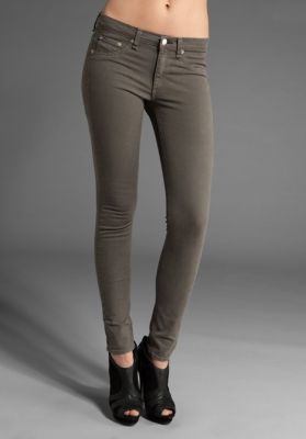 The Legging in Washed Olive