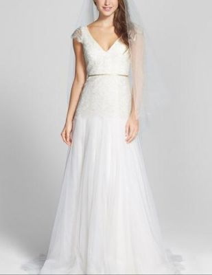 'Vionnet' V-Neck Metallic Lace Gown (In Stores Only)
