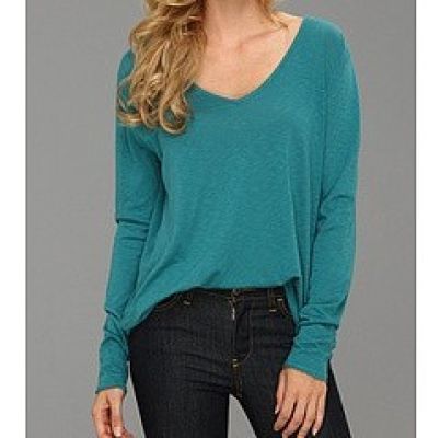 V-Neck Tee