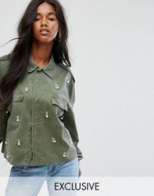 Milk It - Vintage-Style Military Shirt with Border and Piercing Detail